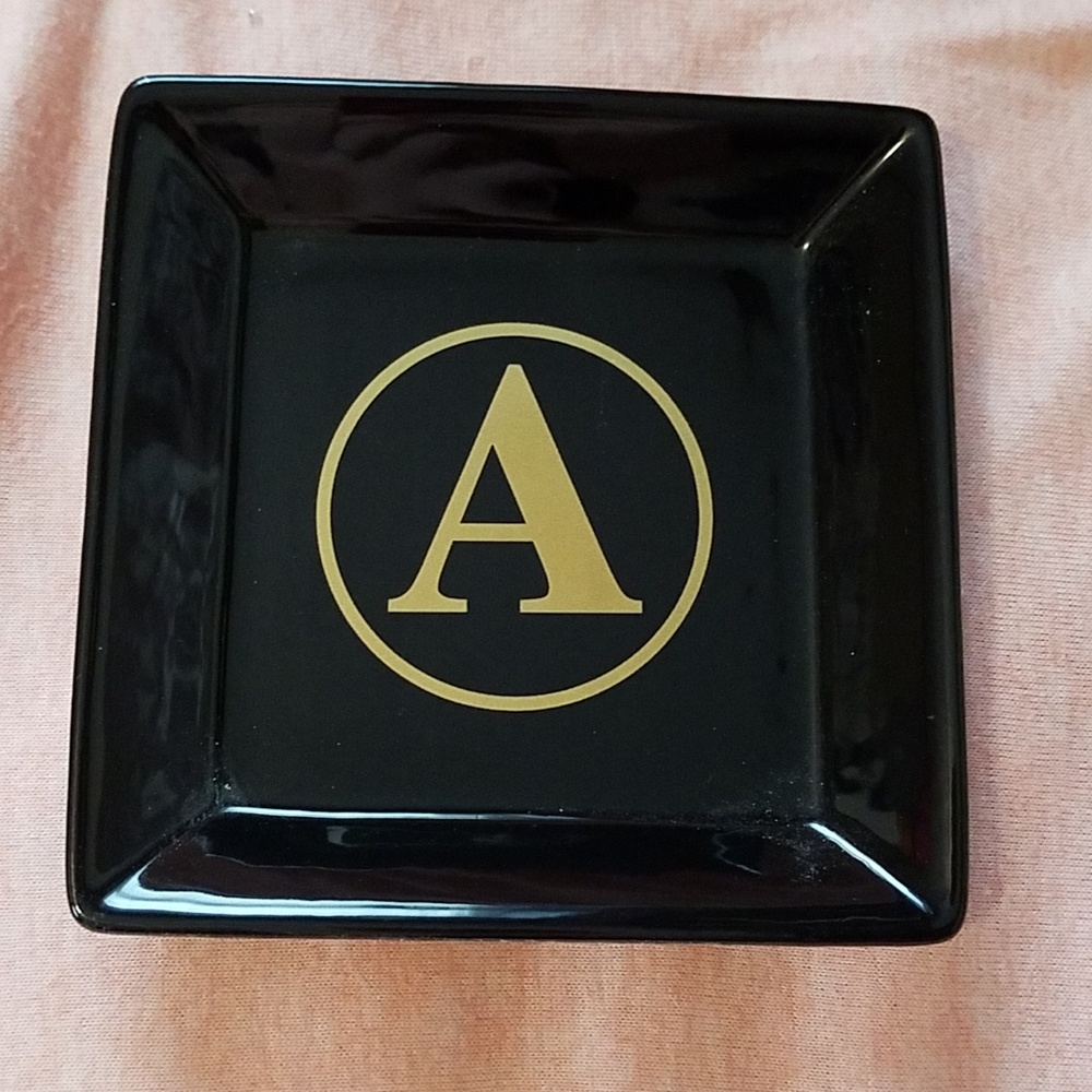 Jewelry dish